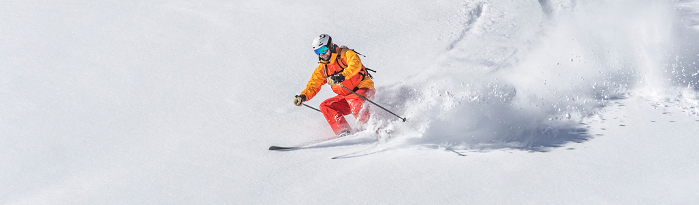If you’re an avid skier and your knee hurts, you may benefit from seeing an orthopedic doctor.